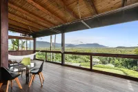 Daintree Holiday Homes - La Vista - Private Pool & Jet Spa - Ocean Views