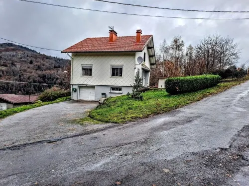 Gîte La Soyotte 8p Hautes Vosges Hotels in Cornimont
