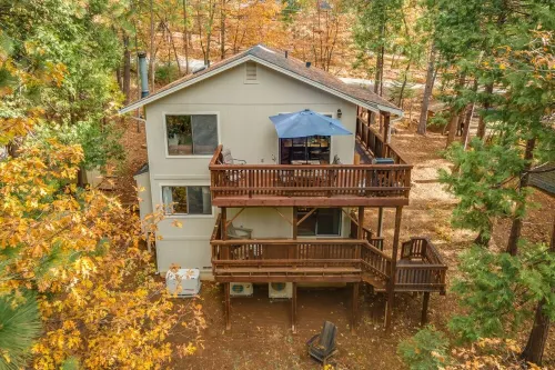 LakeMont, wifi, GENERATOR, King bd, FREE Lake access +A/C