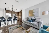 LUX KING+QUEEN beds*NoDa/Uptown*walk to dine & ent - Condos
