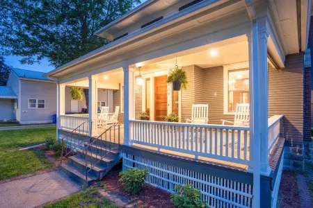 The Historic Ola Babcock Miller Retreat with Hot Tub