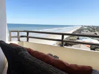 Daytona Beach Seychelles 2BR Luxury Oceanfront Retreat 데이터나 비치 쇼어스 호텔