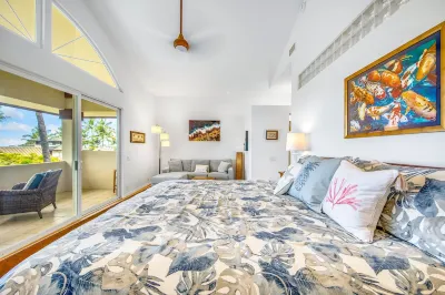 Manta Ray Manor - Oceanfront Gated Community, short walk to beach and town. Hôtels à proximité de : Manini'owali Beach (Kua Bay)