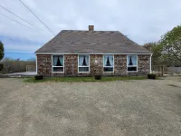 Perfectly Centered in Birch Harbor Village!     Unit 4