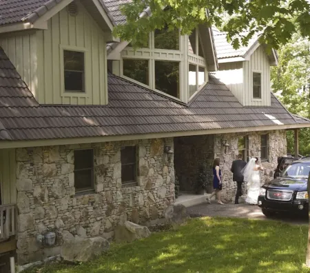 Perfect Mountain Retreat; Minutes from All the Laurel Highlands Has to Offer!