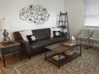 Charming Top Floor Home Close to I-80, UNL, & Downtown