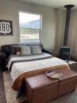 The Mustard Seed-Conveniently located w/gorgeous views @ the base of Snowbowl!!!