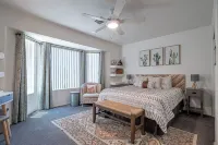 Comfortable Desert Get-Away Hotels in Fortuna Foothills