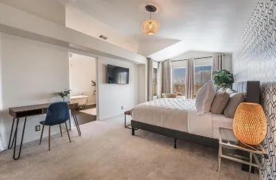 Pool House with Backyard Oasis Hotels in Summerlin