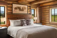 Beautiful Log Cabin in Paradise Valley, Montana