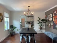 Funky and cozy home ! A little bit of everything for everyone. - Wifi