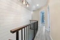 Entire Home Near Lake Superior