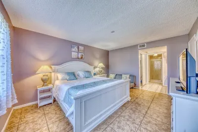 Shorewalk Full Condo Lake View 10min to Beach IMG