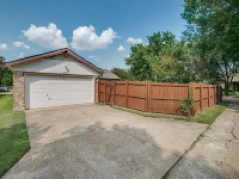 Cozy Accommodation In Quiet Neighborhood; Walk To Downtown Frisco,Toyota Stadium