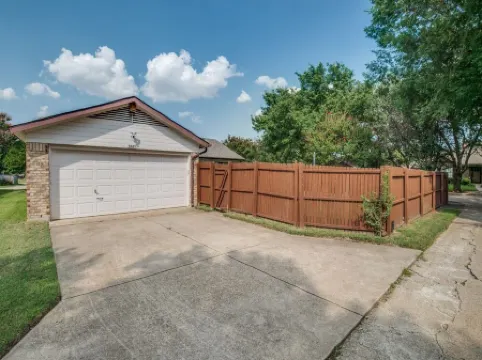 Cozy Accommodation In Quiet Neighborhood; Walk To Downtown Frisco,Toyota Stadium