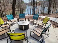 Lakefront home w/covered dock*Pool table*Kayak/SUP*11mi to Clemson*Hot tub