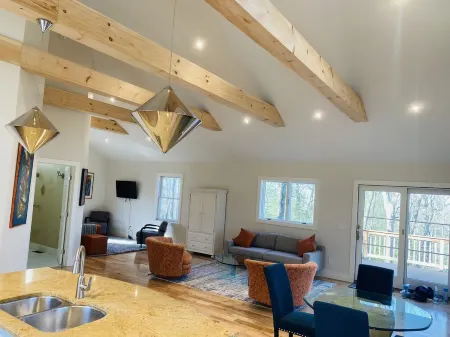 Reset and Relax in Luxury Cottage