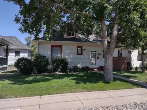 Rancher's Capitol Lodge (Historic) - Steps away from the Capitol and Downtown