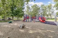 Hiker’s Paradise! Heated Pool, fire pits, and views Hotels in Santee