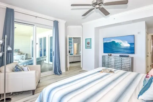 "Big Wave Dave" Miami Modern Oceanfront Luxury Condo