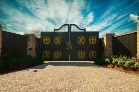 1 Bed/Bath House Rental at Astros in Sunset, LA. EXT 11 I-49