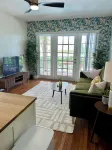 Newly Renovated Water Front in Historic Cocoa Village with Pool! Hotels in Rockledge