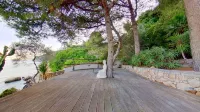 OCEANFRONT Retreat (YOGA), BEST LOCATION AND VIEWS, garden, 2 pools