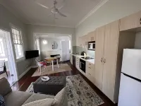 Central Lismore 2 bedroom apartment
