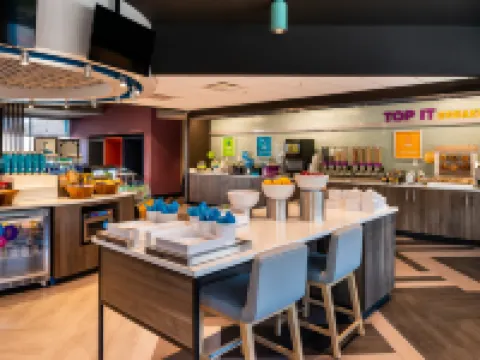 トゥルー バイ ヒルトン ストーントン ストーントンのホテル