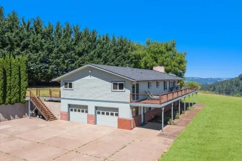 Henry's Hideout - Four King Bedroom Home Overlooking World Class Vineyards