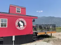 End Of The Line Caboose فنادق في Flathead County