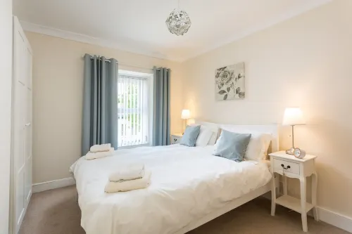 Charming Original Stone Cottage Close To Beaches and Countryside