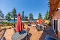 Lake Nahwatzel Resort, Cabin #2, Shared Dock just steps away! Now with WIFI!