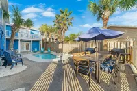 6 BR 5 baths private heated pool  Games 1 minute to beach Sleeps 2-19