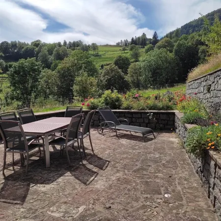 Apartment with Terrace in Chalet