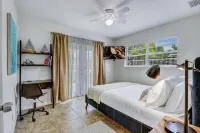 Work & Play Retreat. Private Office. 1GB Internet