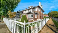 The Allentown Whitehouse