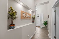 !!!PERFECT!!! New Luxurious Modern Home w/ Private outdoor Pool !! Hotels in El Paso County