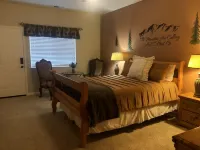 A gorgeous bedroom/bath w/private entry.  Yosemite/Bass Lake/Sequoia Parks.