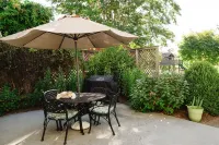 South River Guest House