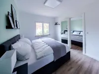Ferienhaus Direkt an der Wümme Hotels in Hellwege