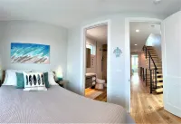 Sandy Anchor-New Modern Home, weekly discount. Boat Slip, Great Views