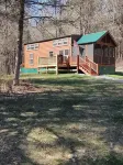 Tiny cabin nesteled on 10 wooded acres at 4000 elevation