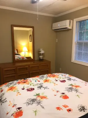 Britt Cottage - Hot Tub