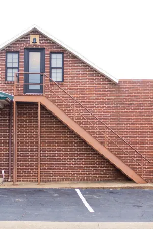 NEW! Downtown Apartment in Mountain Home