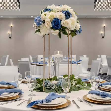 Crowne Plaza VIRGINIA BEACH TOWN CENTER by IHG