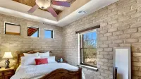 Authentic Tucson Experience: Mud Adobe Casita Nestled in Canyon Among Wildlife - Wifi