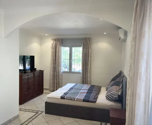 Wonderful and cosy holiday home with pool