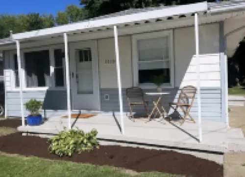 Newly renovated home by Cedar Point