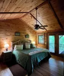 Come and enjoy Bryson City! Just minutes from NOC, Deep Creek, GSMNP, Fishing!!!